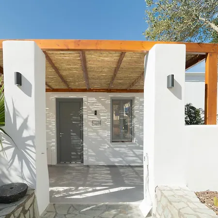 Amerikanos Apartment *